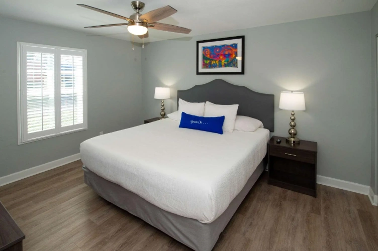 Quadruple Suite