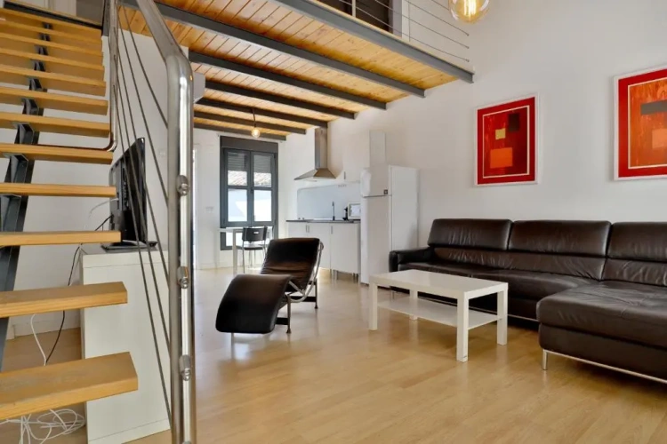 1 Bedroom Duplex Apartment