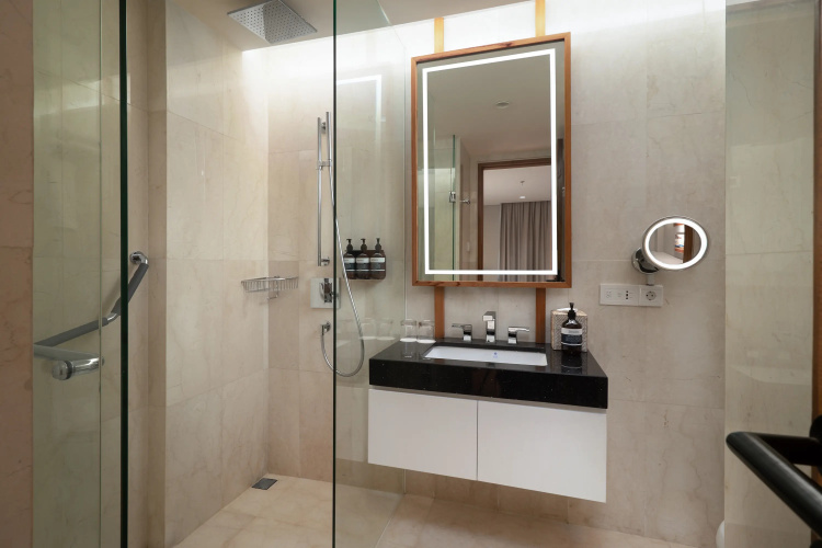 Beachwalk Residence