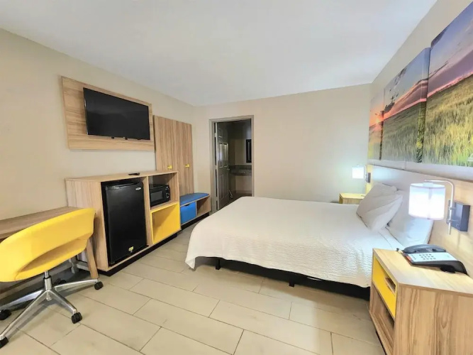 Days Inn by Wyndham McAllen