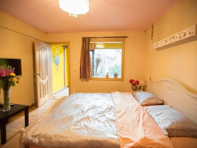 Flowers Surround Hotel