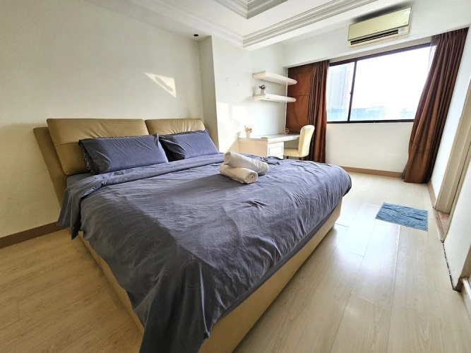2 Bedrooms Family Apartment with balcony and with city view