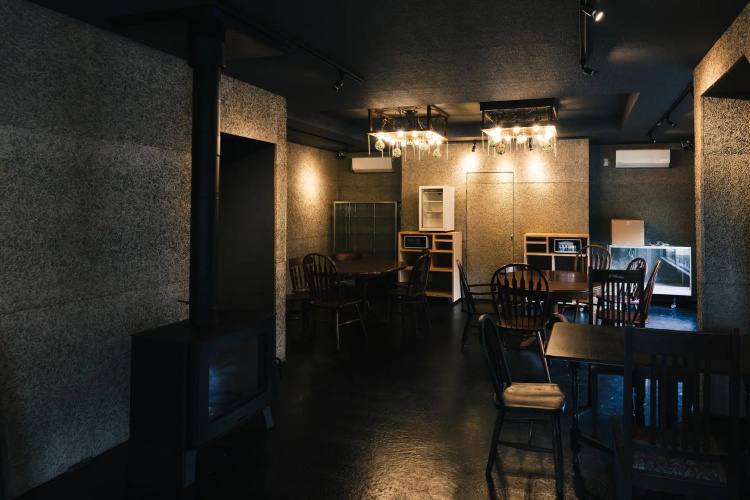 B and B MIKAWA Info Centre - Kanazawa Fish Harbour