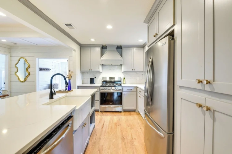 3 Bedrooms Cottage