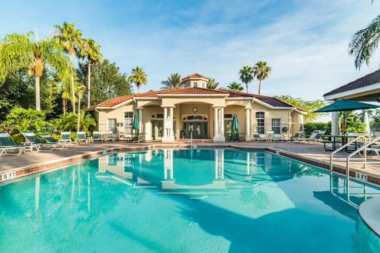Family Villa with balcony