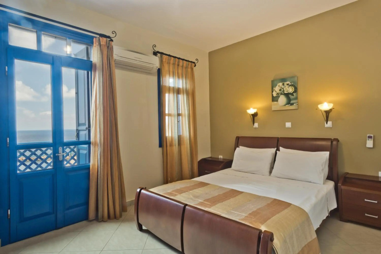 Alkioni Hotel