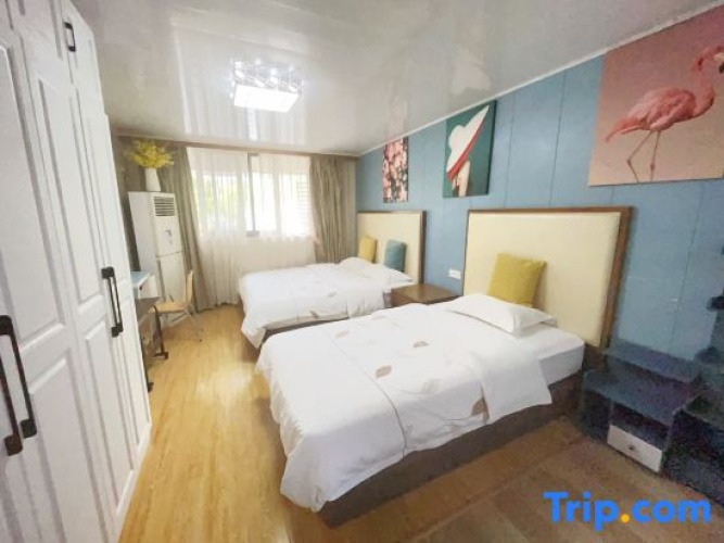 Standard Triple Family room