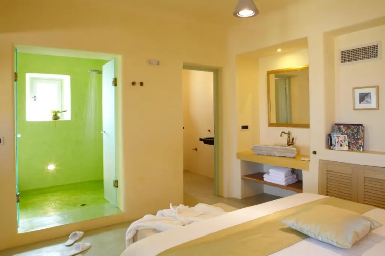 Voreina Gallery Suites