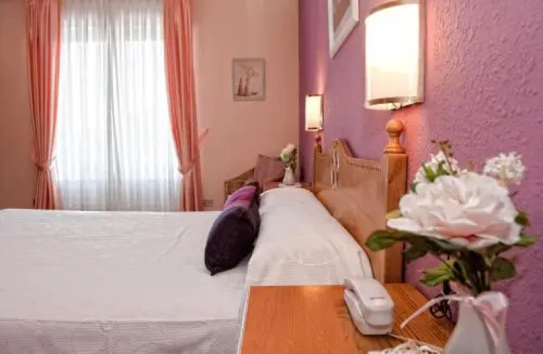 Hotel Txaraka