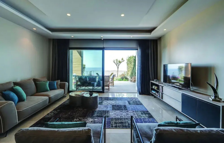 Miramar Penthouse 1