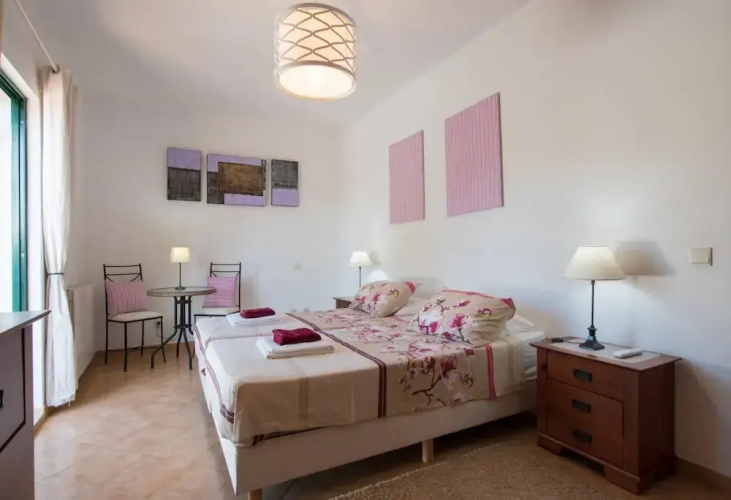 Casa Josephine by Portucasa