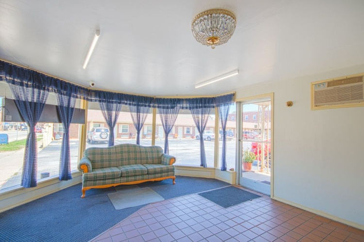 Centralia Motel Near Downtown by OYO