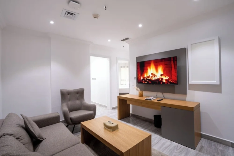 1 Bedroom Suite