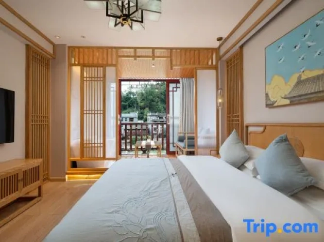 Standard room with balcony
