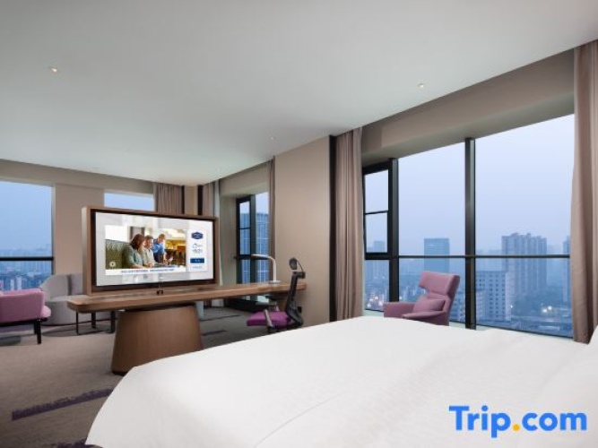 Deluxe Double Suite