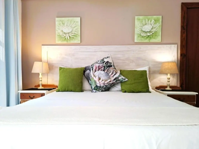 Standard Double room with pool view