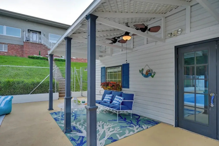 4 Mi to Downtown Chattanooga: Vibrant Studio