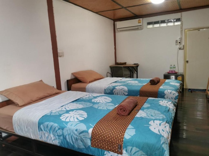 Economy Twin room