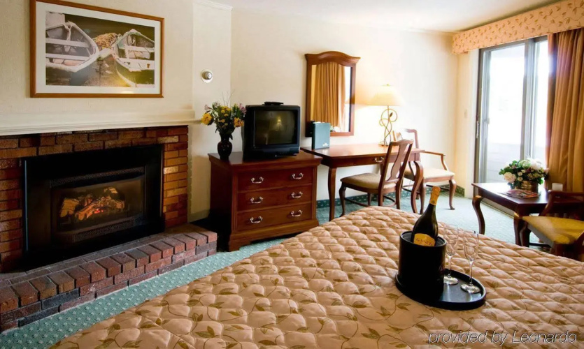 Meadowmere Resort