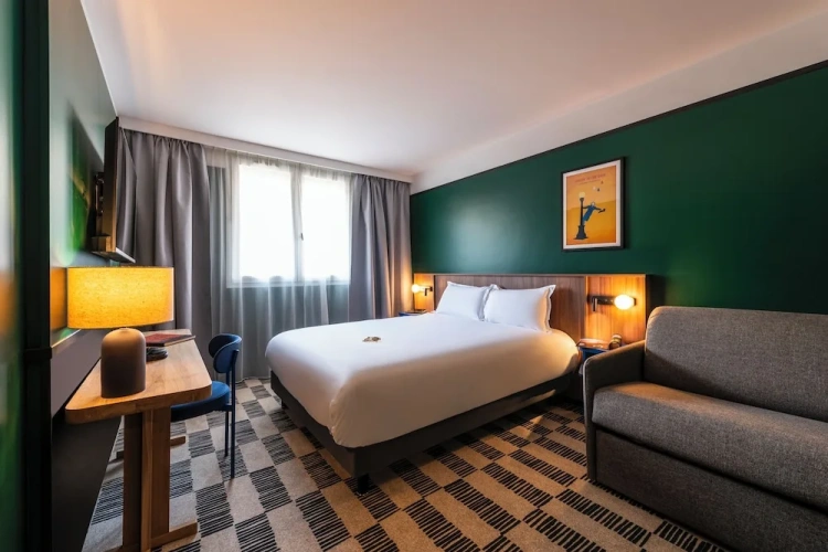 Superior room