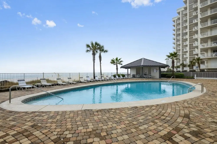 Windward Pointe 903- Beachfront Indoor Outdoor Pool