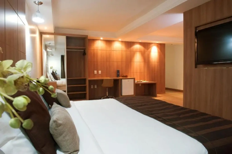 Deluxe Double Suite