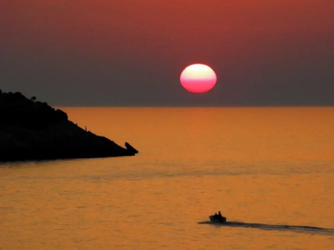 Holiday Home Sunset