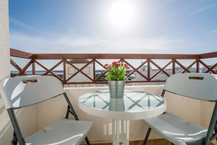 1 Bedroom Apartment with balcony and with river view