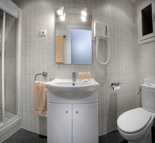 3 Bedrooms Apartment with balcony