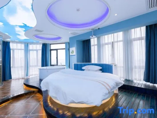 Deluxe Suite with sea view