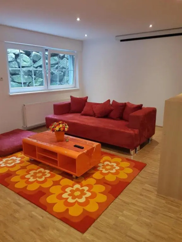 Wohnen im Souterrain einer Villa