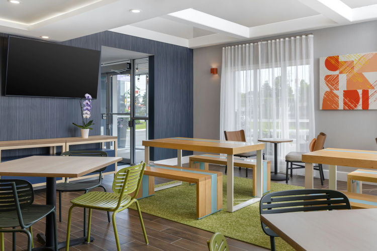 Days Inn By Wyndham Woodstock photo 9