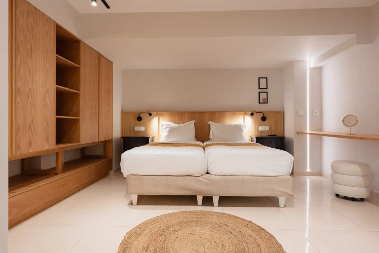 2 Bedrooms Grand Family Suite with garden view
