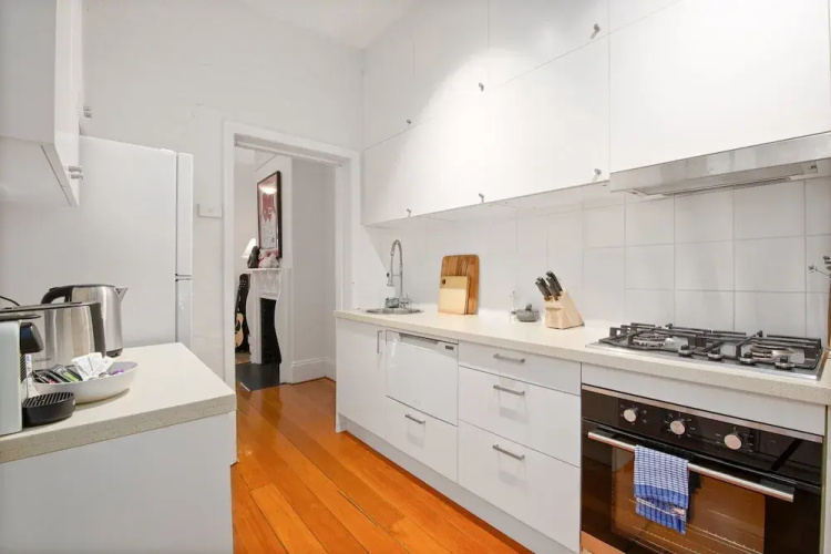 Stylish 2-bed House With Private Courtyard