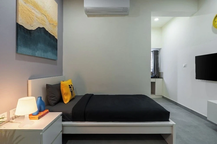 Deluxe Single room