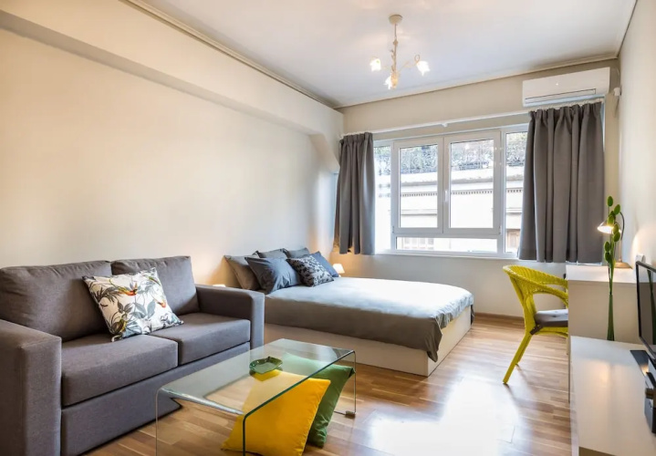 Exceptionally located studio apartment