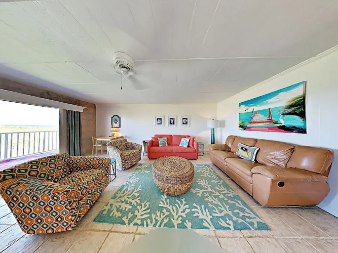 Beachfront Penthouse by RedAwning