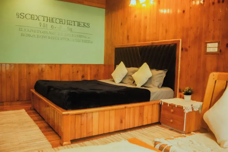 Khaapus Home Naggar