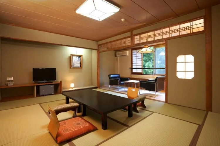 Tsukagoshiya Shichibei
