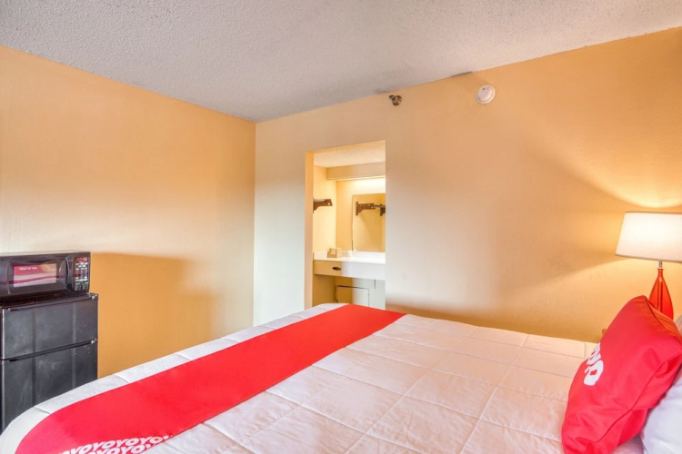 OYO Hotel Jackson Fairgrounds I-55