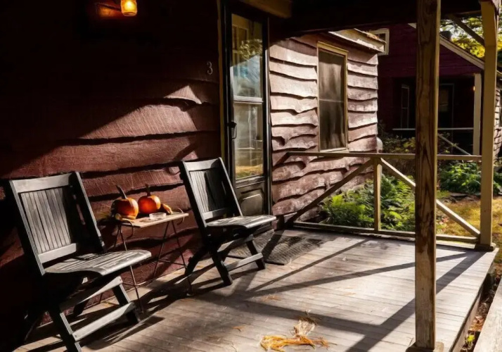 Phoenicia Lodge