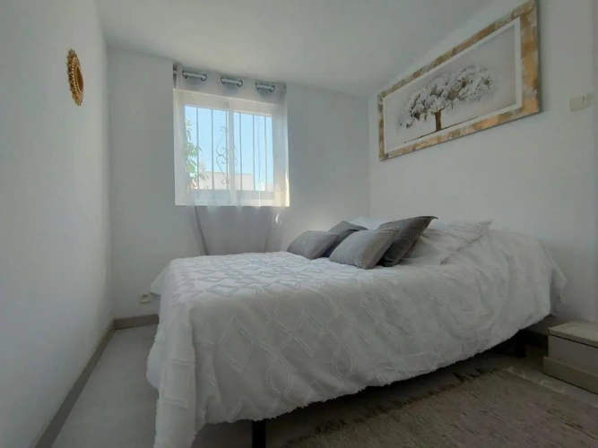 3 Bedrooms Cottage