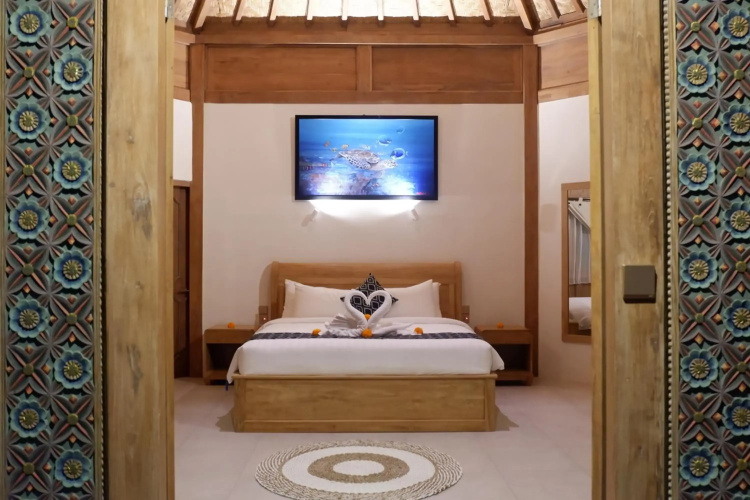 Blue Harbor Beachfront Villas & Resto