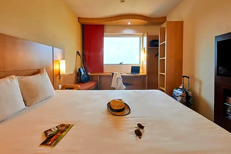 Standard Double room with view