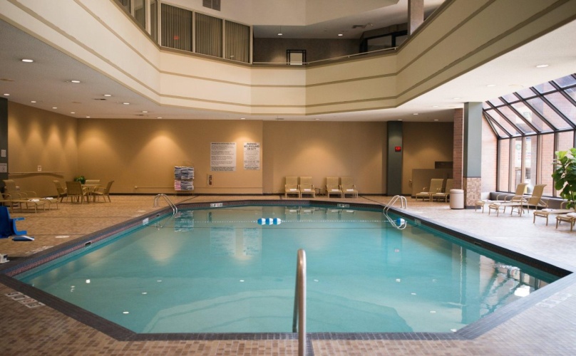 Crowne Plaza Suites Msp Airport photo 15