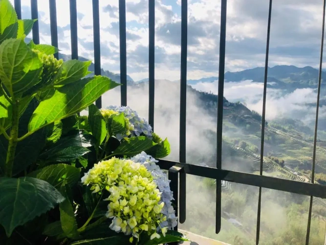 Super Deluxe Double room with Valley View