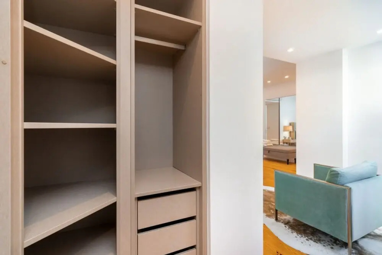 Combro Luxury Apartment