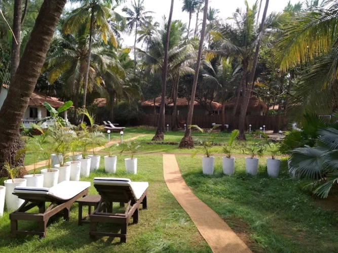 Deluxe Double Bungalow with garden view