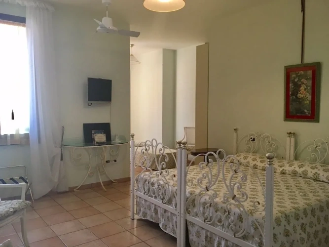 Classic Triple room