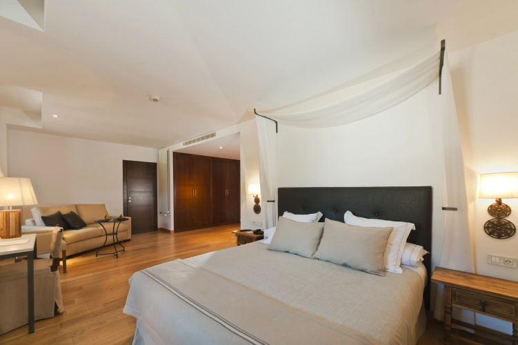 Parador De Corias